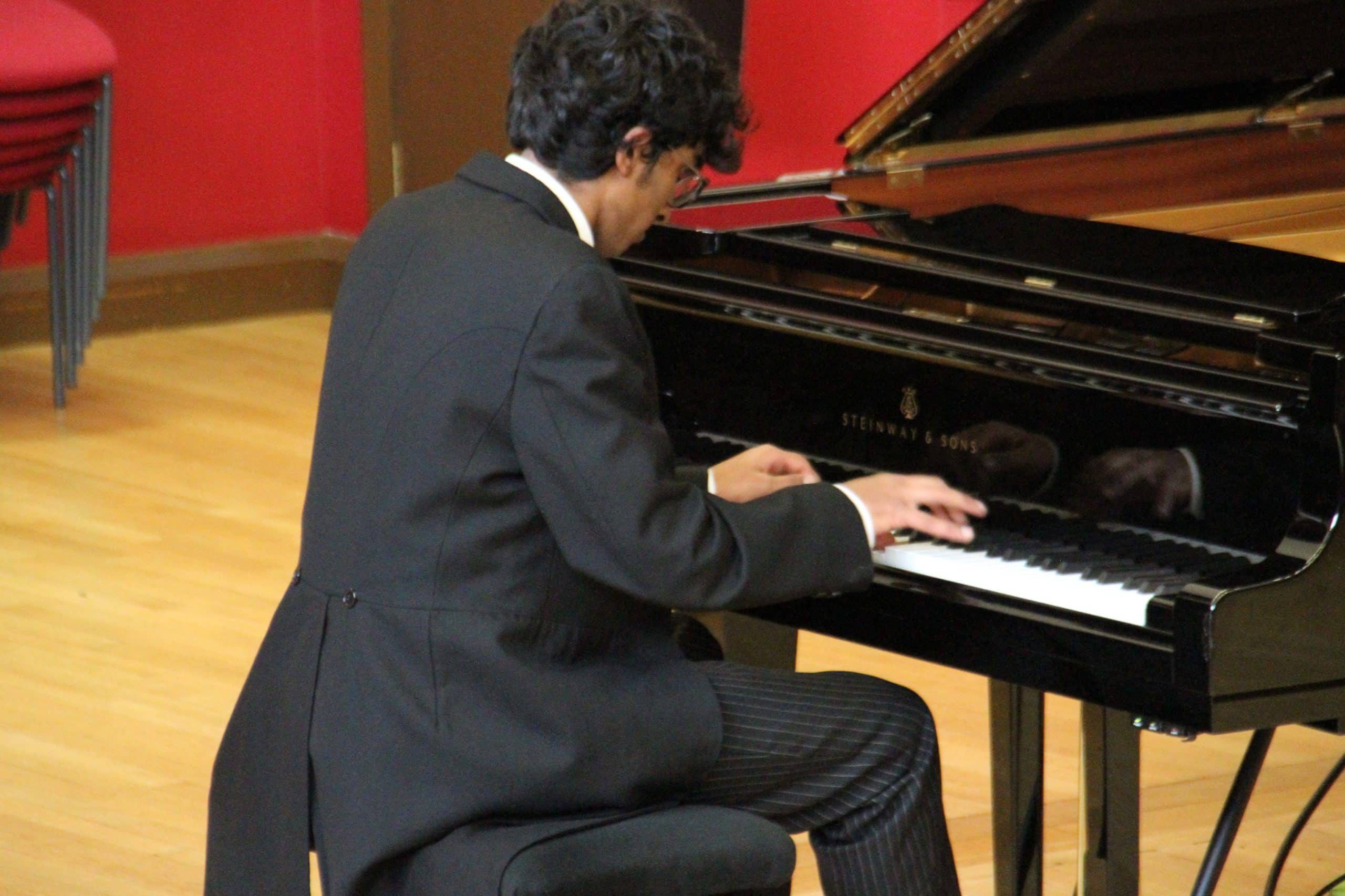 Advanced Junior and Senior Piano Competition Eton College